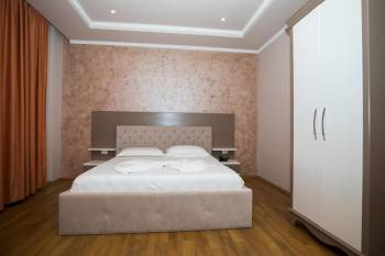 Double Room2
