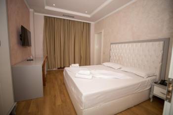 Double Room3