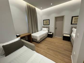 Standard Twin Room with Sofa3
